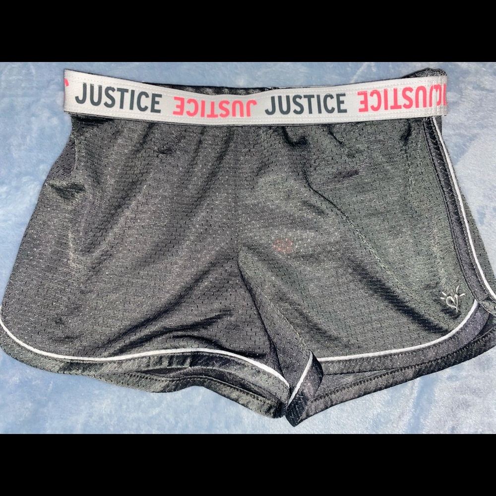 Lightweight shorts